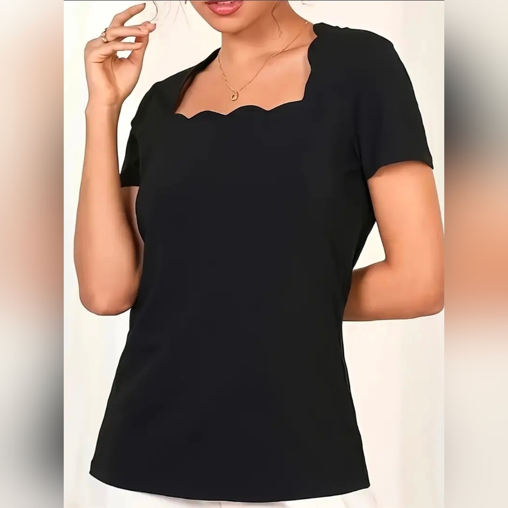 Black Scalloped Neck Women's Top - Picture 2 of 4